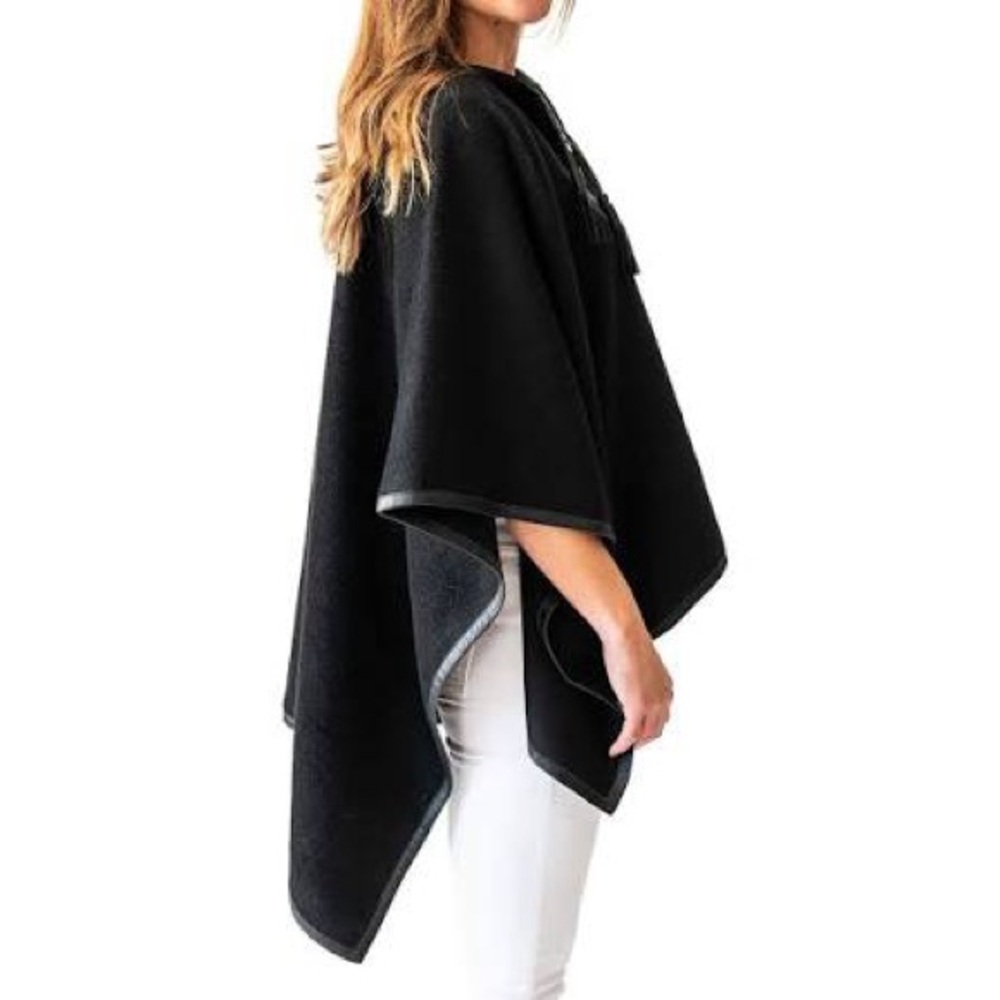 Simply Noelle Black Open Front Wrap